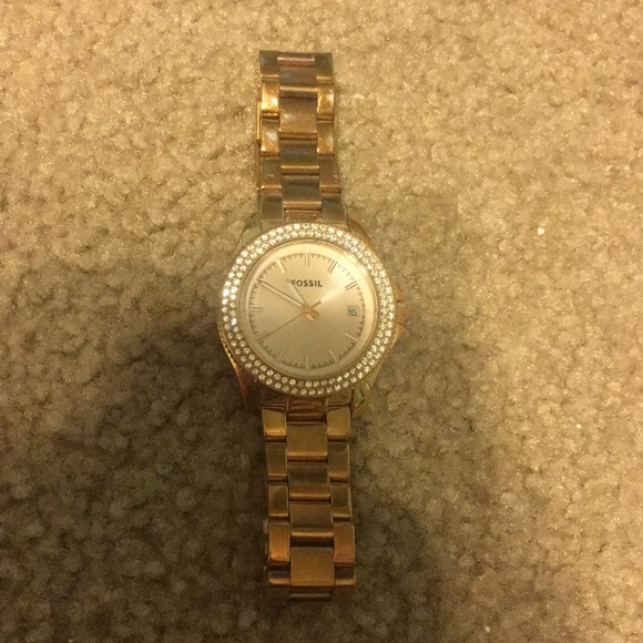 NEW FOSSIL WATCH - Picture 2 of 4